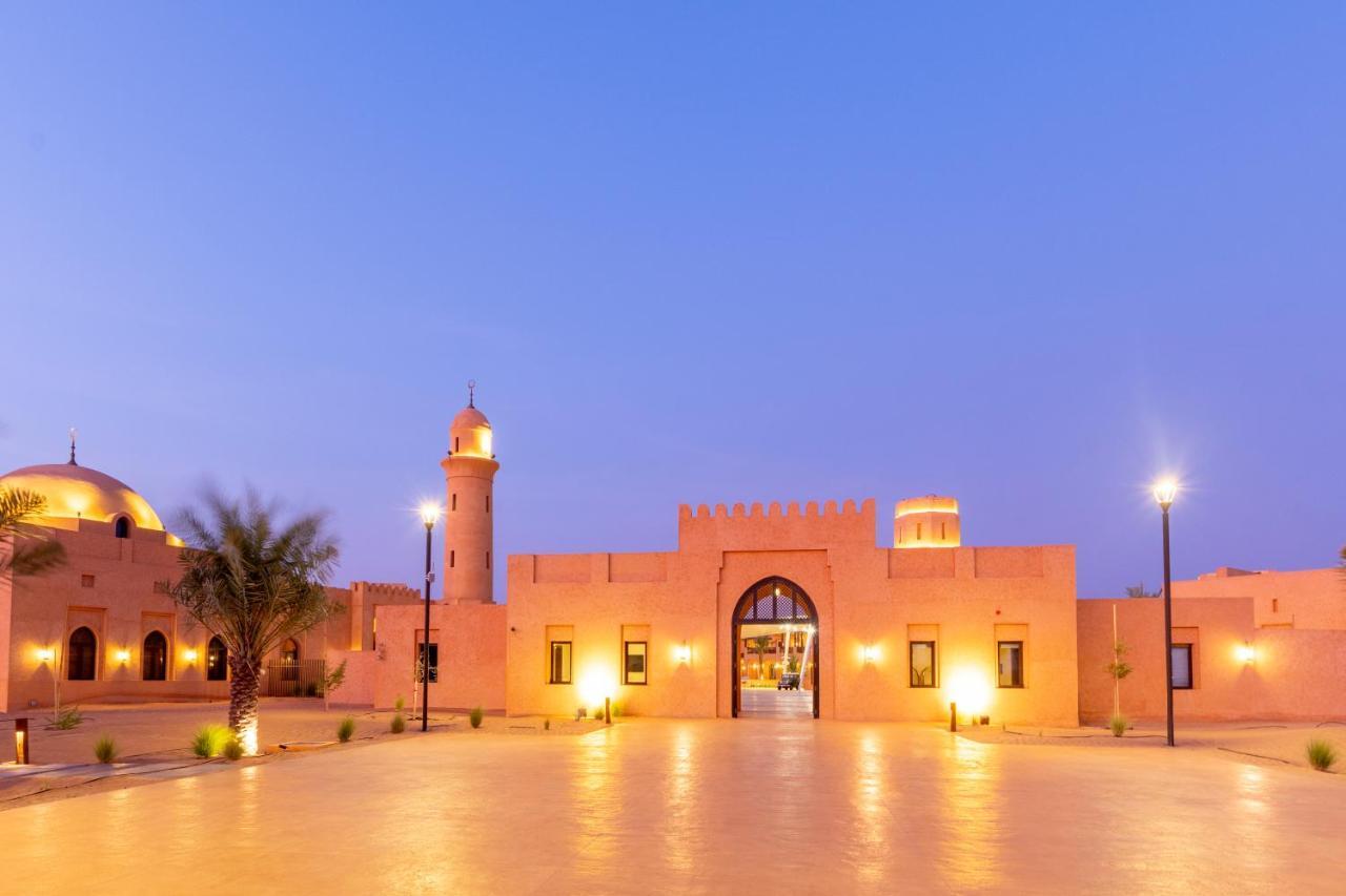Отель Al Badayer Retreat By Sharjah Collection Margham Экстерьер фото Al-Qatif Palace